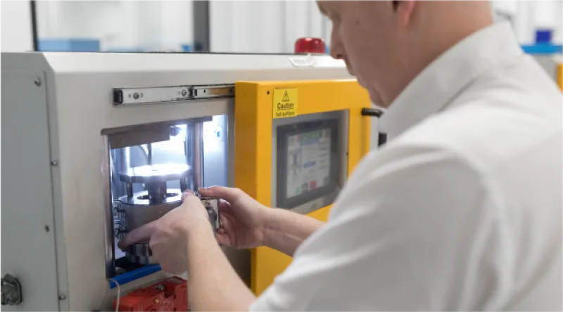 DIRECT COMPRESSION MOULDING PROCESS